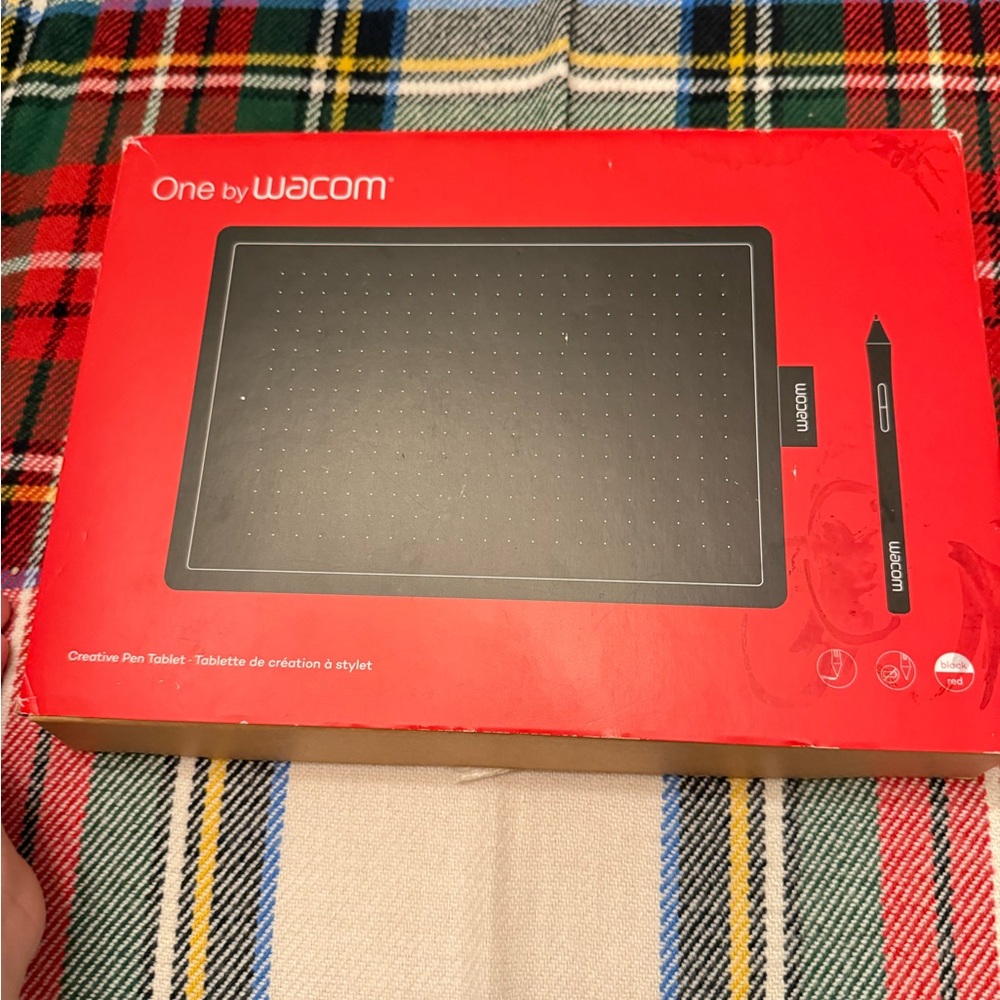 Wacom One Creative Pen Tablet - Black